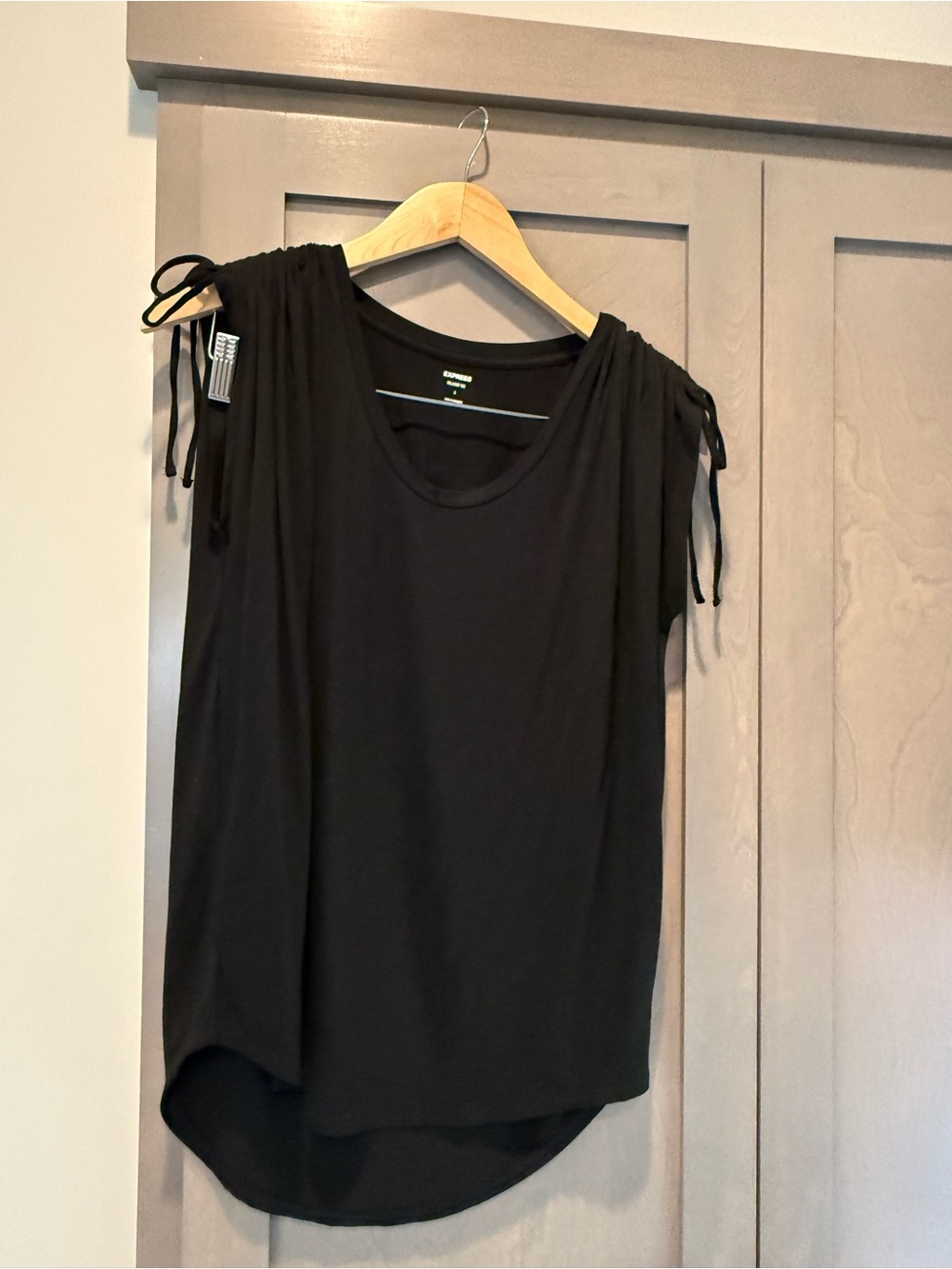 Express Black Tie-Shoulder Tank Top